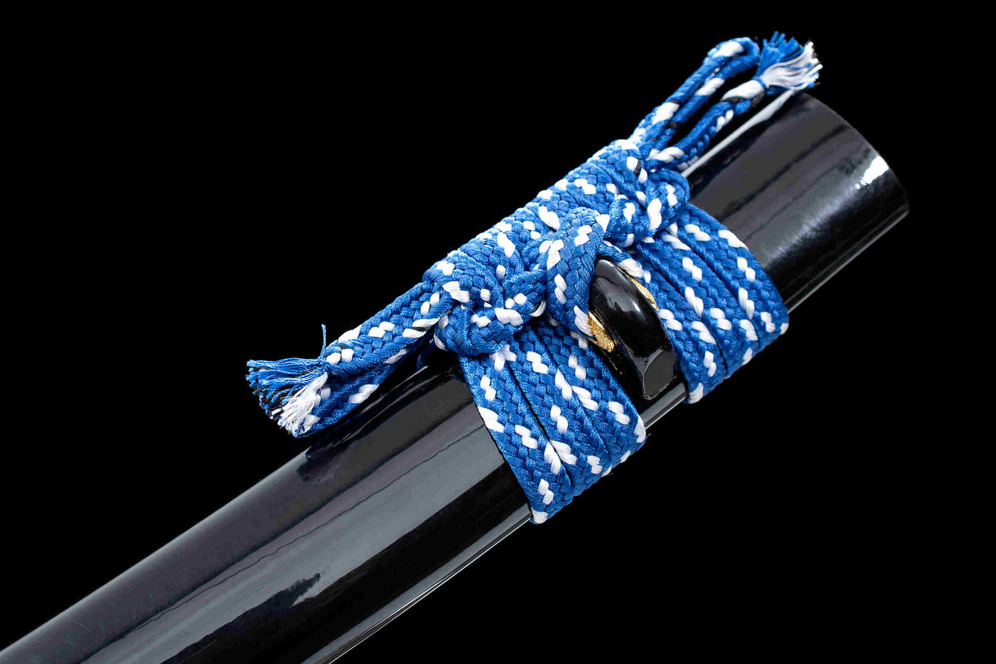 Ring-Patterned Tanto