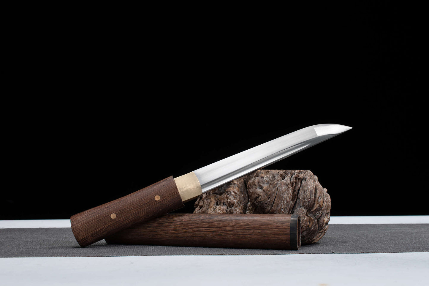 Pearlwood Tanto