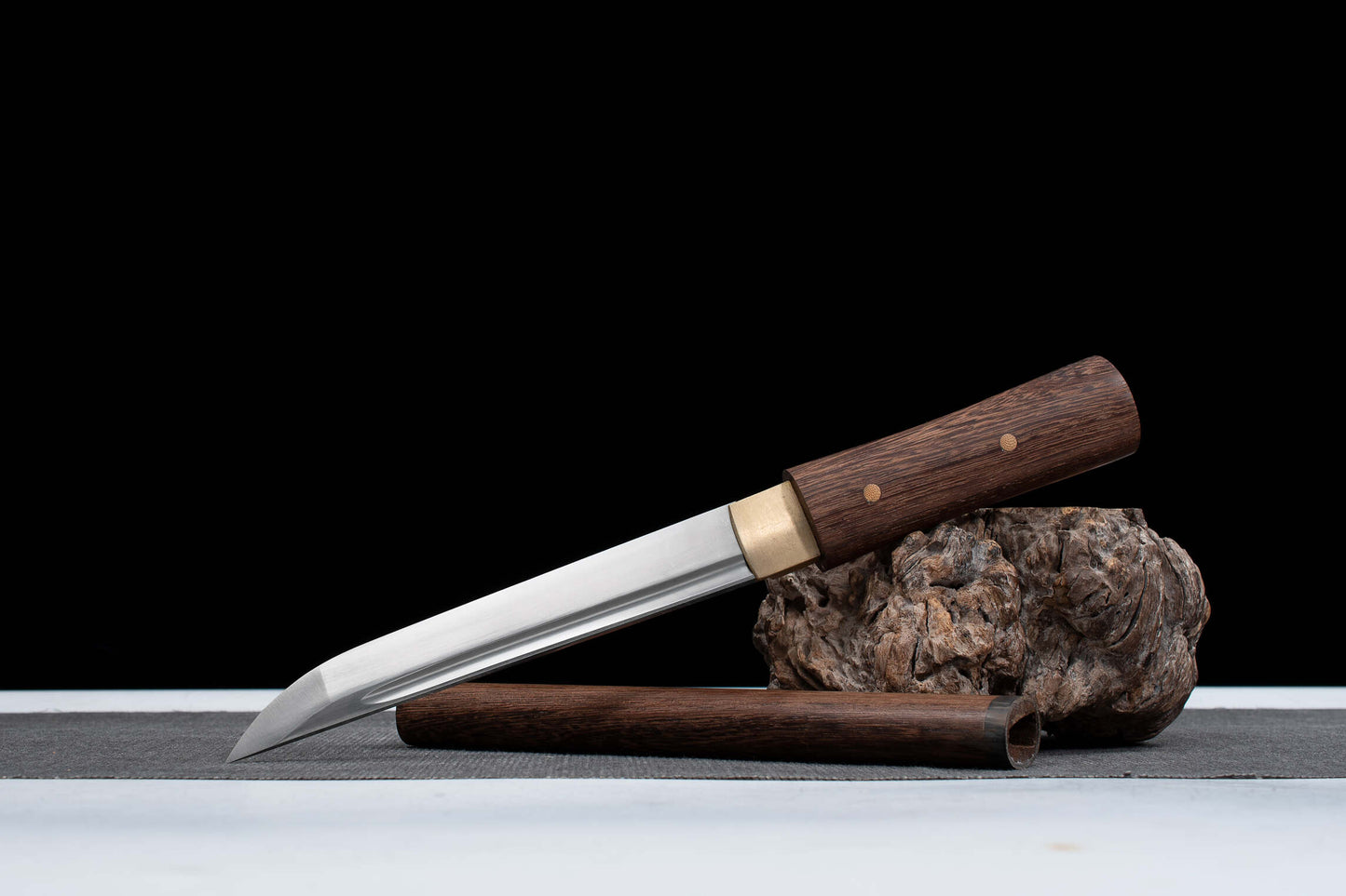 Pearlwood Tanto