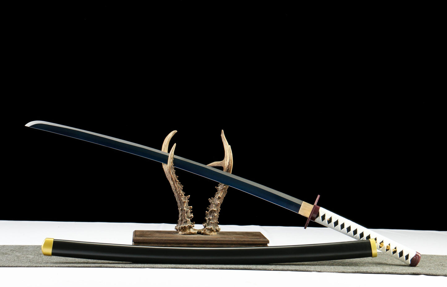 Demon Slayer: Tomioka Giyu