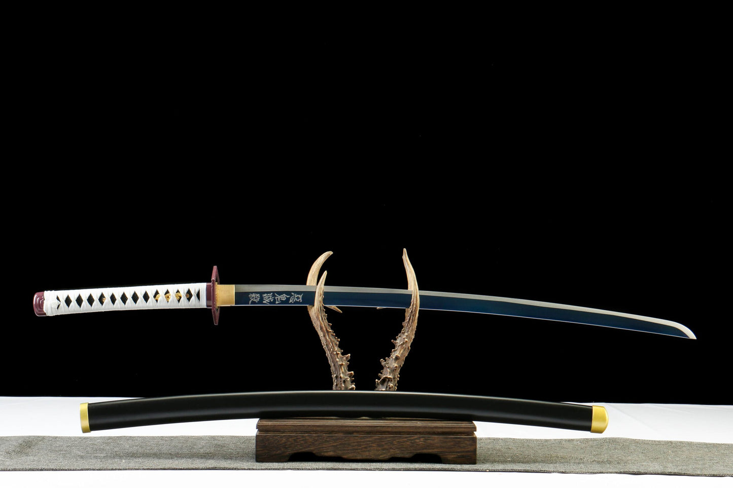 Demon Slayer: Tomioka Giyu