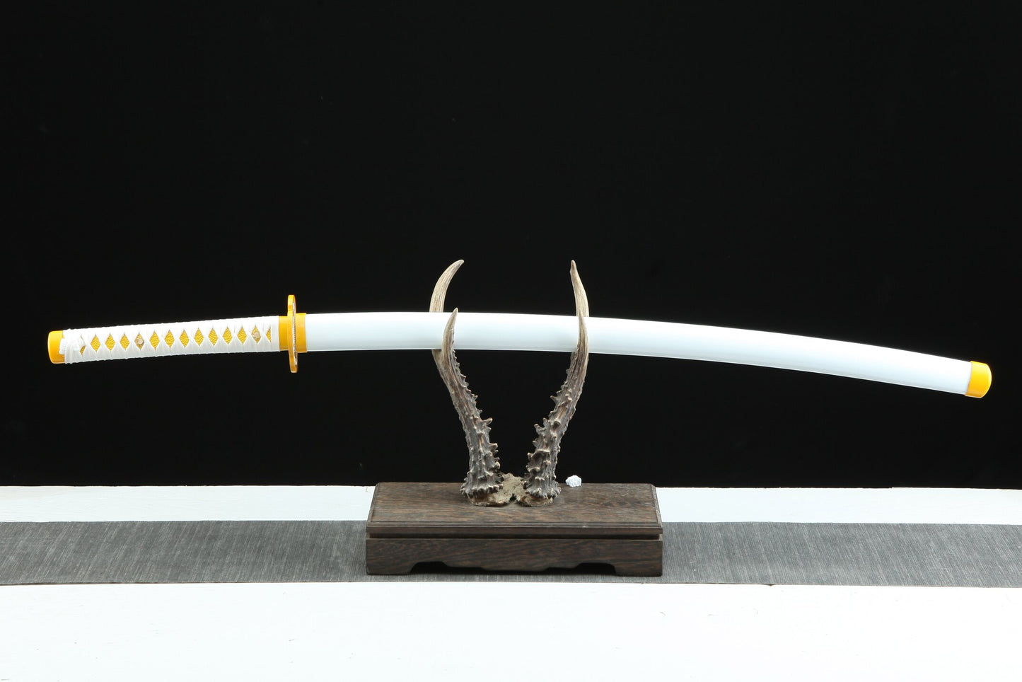 Demon Slayer: Zenitsu Agatsuma