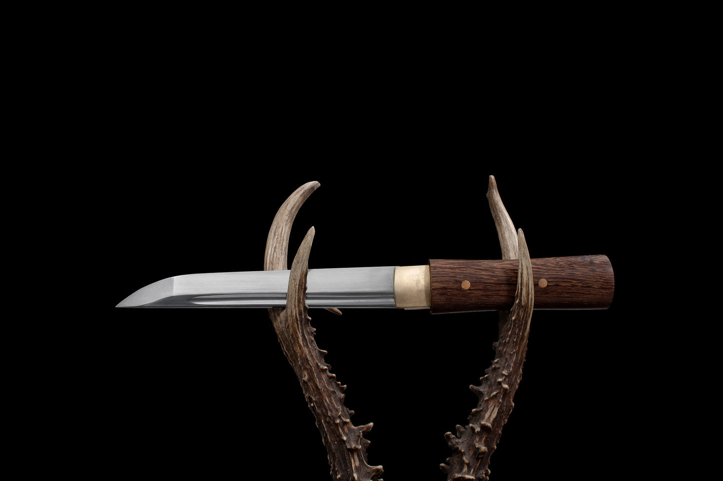 Pearlwood Tanto
